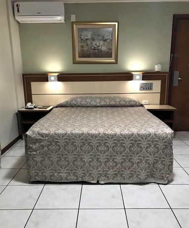 Imagen de la habitación del Hotel Brumado. Foto 14