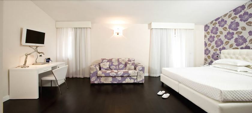 Imagen de la habitación del Hotel Bruman Caserta. Foto 8