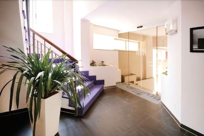Imagen de los interiores del Hotel Bruman Caserta. Foto 20
