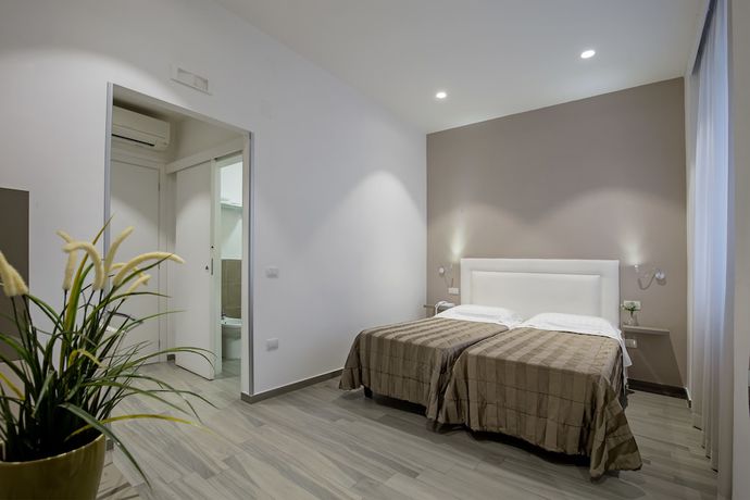 Imagen de la habitación del Hotel Bruman Salerno. Foto 6