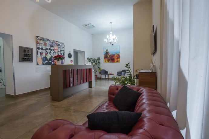 Imagen de los interiores del Hotel Bruman Salerno. Foto 20