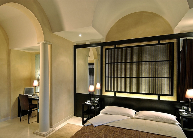 Imagen de la habitación del Hotel Brun, Bolonia. Foto 10