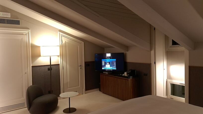Imagen general del Hotel Brun, Bolonia. Foto 2
