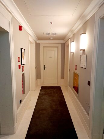 Imagen general del Hotel Brun, Bolonia. Foto 4