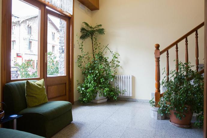Imagen de los interiores del Hotel Bruna, Esterri d'Áneu. Foto 5