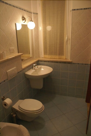 Imagen de la habitación del Hotel Bruna, Martinsicuro. Foto 10