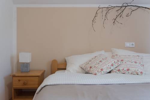 Imagen de la habitación del Hotel Brunarica. Foto 3