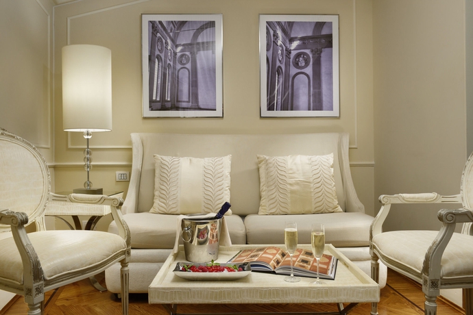 Imagen de la habitación del Hotel Brunelleschi, Florencia. Foto 15