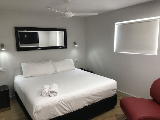 Imagen de la habitación del Hotel Brunker Suites. Foto 7