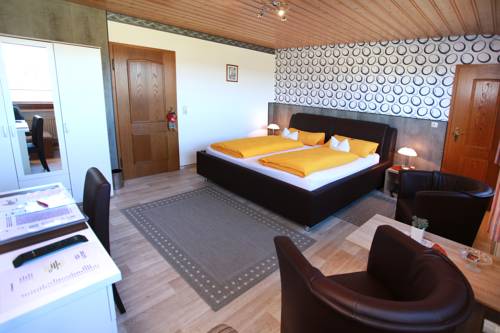Imagen de la habitación del Hotel Brunnenbach. Foto 4