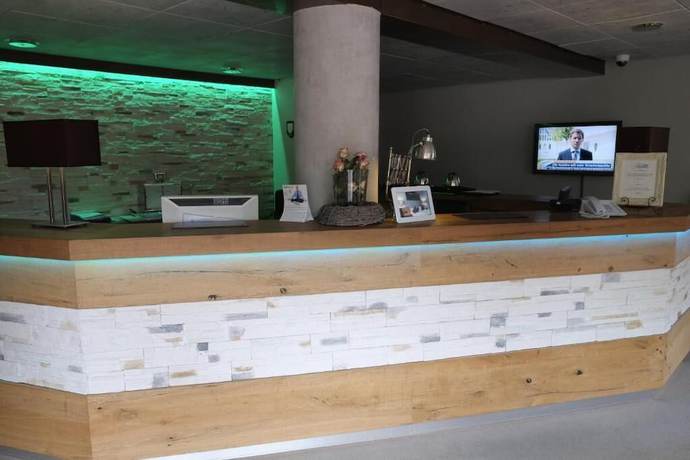 Imagen de los interiores del Hotel Brunnenhof International. Foto 20