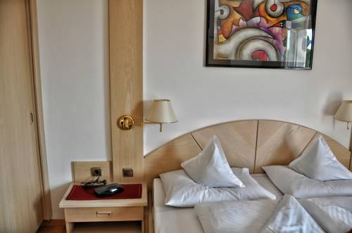 Imagen de la habitación del Hotel Brunner, Merano. Foto 8