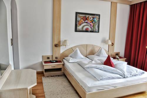 Imagen de la habitación del Hotel Brunner, Merano. Foto 9