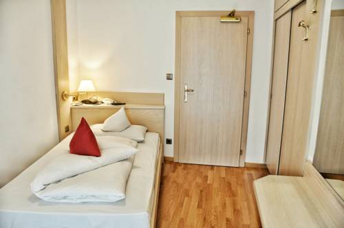 Imagen de la habitación del Hotel Brunner, Merano. Foto 10