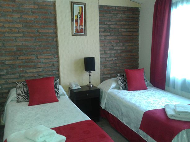 Imagen de la habitación del Hotel Bruno Sebastian. Foto 6