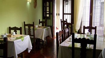 Imagen del bar/restaurante del Hotel Bruno Sebastian. Foto 3