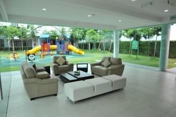 Imagen de los interiores del Hotel Brunsfield Embassyview Condosuite. Foto 13