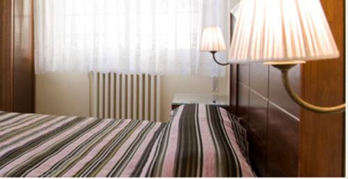 Imagen de la habitación del Hotel Bruselas. Foto 13