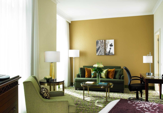 Imagen de la habitación del Hotel Brussels Marriott Grand Place. Foto 8