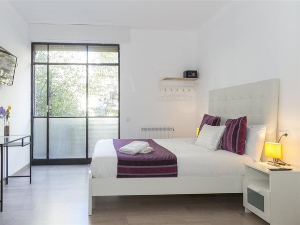 Imagen general del Hotel Brustar Sagrada Familia. Foto 11