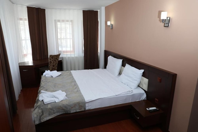 Imagen de la habitación del Hotel Bruti. Foto 2