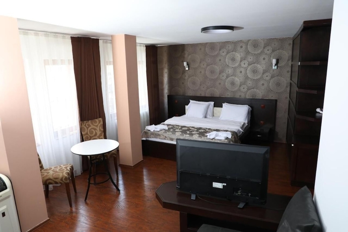 Imagen de la habitación del Hotel Bruti. Foto 4