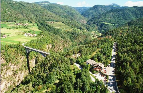 Imagen general del Hotel Br&uuml;ckenwirt - Al Ponte. Foto 4
