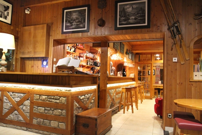 Imagen de los interiores del Hotel Bruxelles. Foto 18