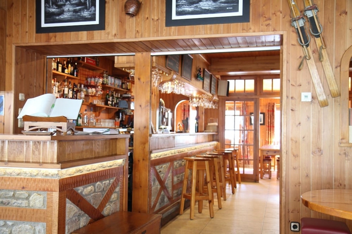 Imagen del bar/restaurante del Hotel Bruxelles, Soldeu. Foto 6