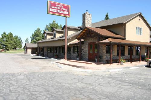 Imagen general del Hotel Bryce Canyon Pines. Foto 3