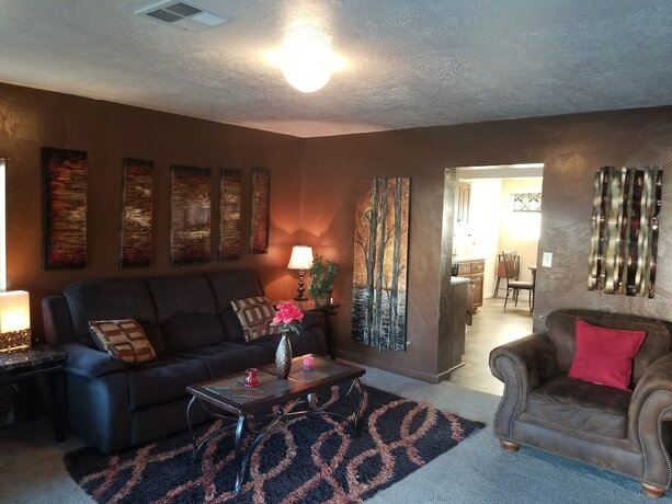 Imagen de la habitación del Hotel Bryce Valley Lodging. Foto 11