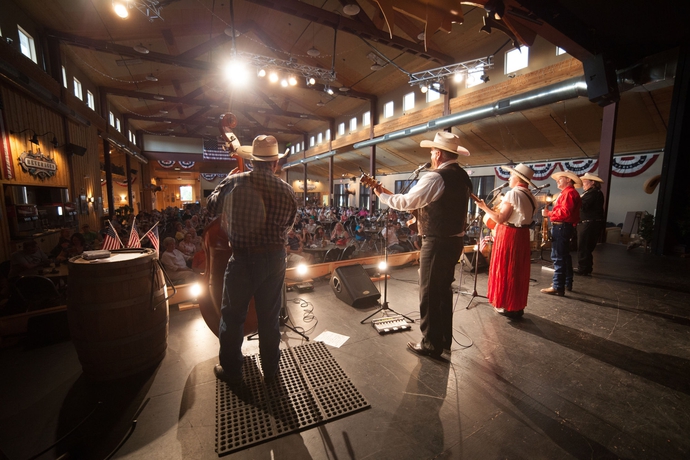 Imagen del bar/restaurante del Hotel Bryce View Lodge, Part Of The Ruby’s Inn Resort. Foto 8