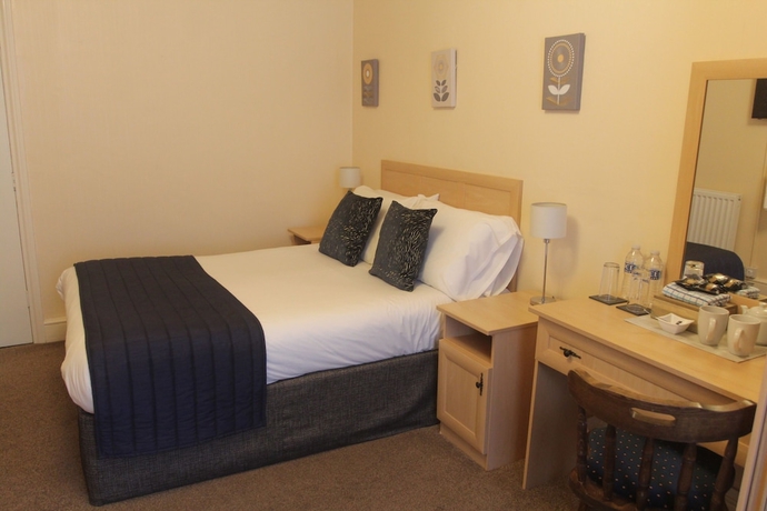 Imagen de la habitación del Hotel Bryn-Y-Mor. Foto 6