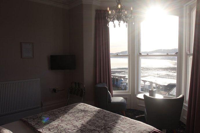 Imagen de la habitación del Hotel Bryn-Y-Mor. Foto 15