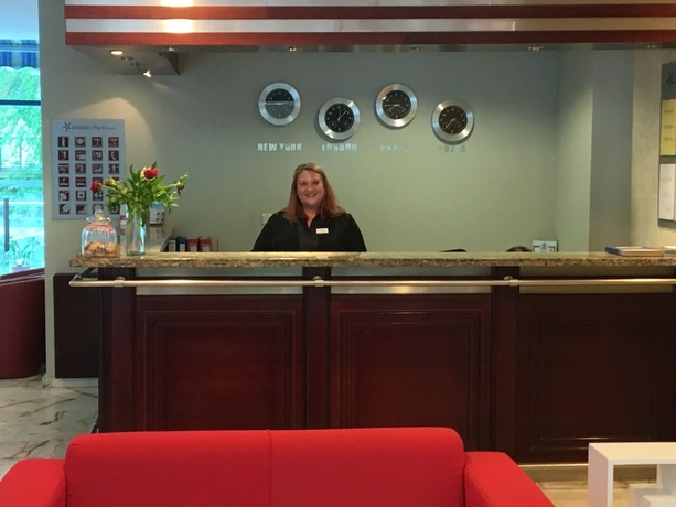 Imagen de los interiores del Hotel Bsa Holiday Park. Foto 14