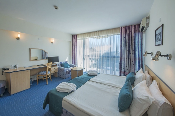 Imagen de la habitación del Hotel Bsa Holiday Park. Foto 4