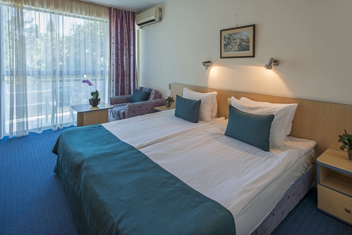 Imagen de la habitación del Hotel Bsa Holiday Park. Foto 5