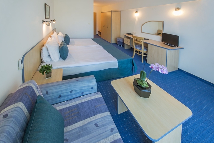 Imagen de la habitación del Hotel Bsa Holiday Park. Foto 6