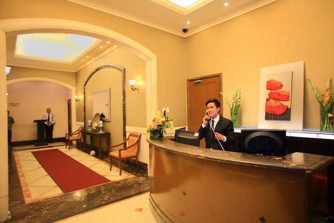 Imagen de los interiores del Hotel Bsa Suites Makati. Foto 19