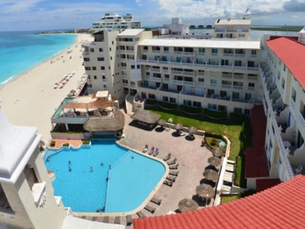 Imagen general del Hotel Bsea Cancun Plaza. Foto 9