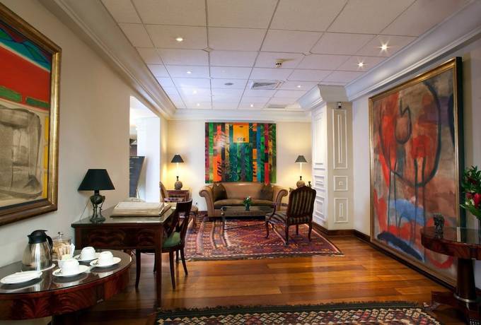 Imagen del bar/restaurante del Hotel Bth Lima Golf. Foto 3