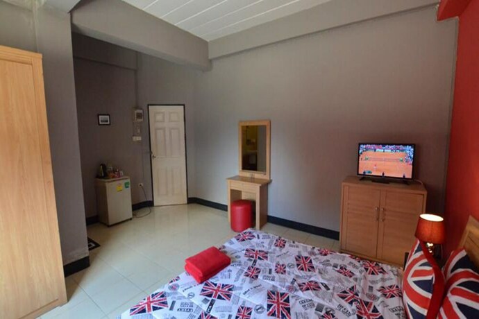 Imagen de la habitación del Hotel Bua Khao Paradise. Foto 26