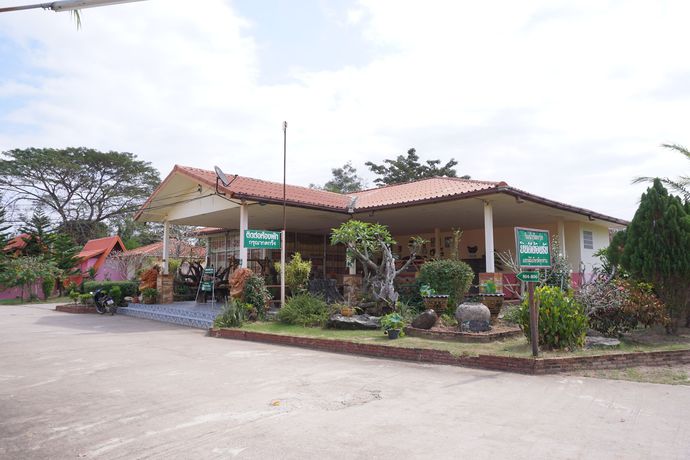 Imagen de la habitación del Hotel Bua Luang Nakara Resort. Foto 4