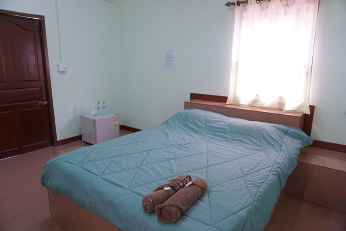Imagen de la habitación del Hotel Bua Luang Nakara Resort. Foto 8
