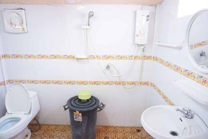 Imagen de los exteriores del Hotel Bua Luang Nakara Resort. Foto 20