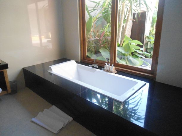 Imagen de la habitación del Hotel Buana Bali Villas and Spa. Foto 14
