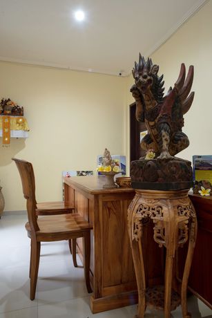 Imagen de los interiores del Hotel Buana Homestay. Foto 16
