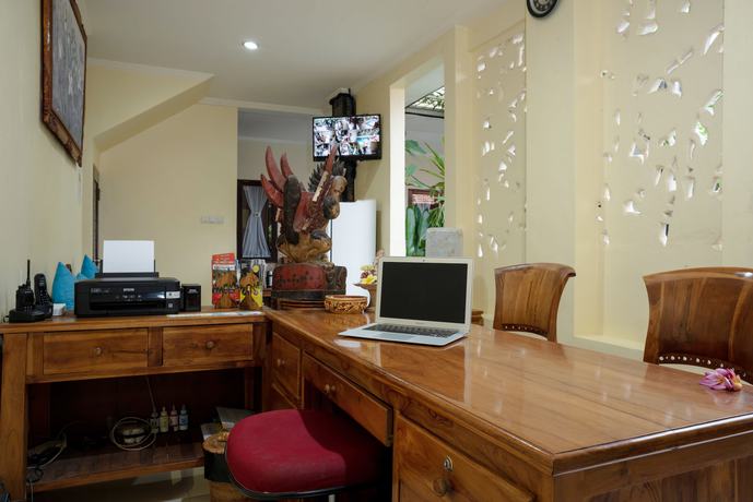 Imagen de los interiores del Hotel Buana Homestay. Foto 18
