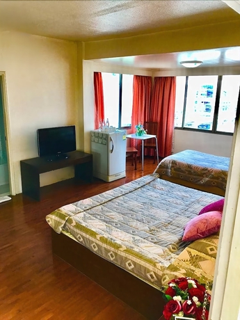 Imagen de la habitación del Hotel Buarawong Residence. Foto 2