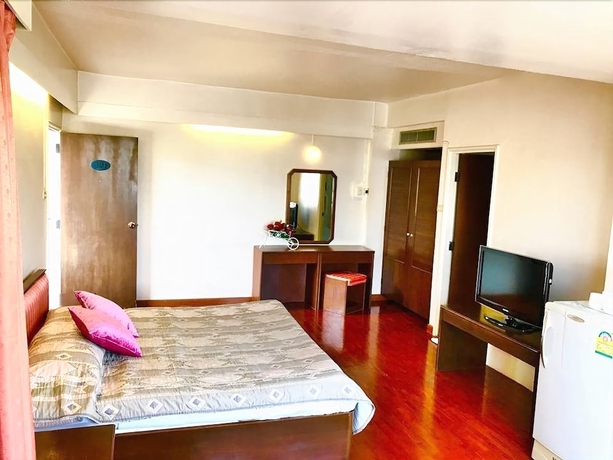 Imagen de la habitación del Hotel Buarawong Residence. Foto 3